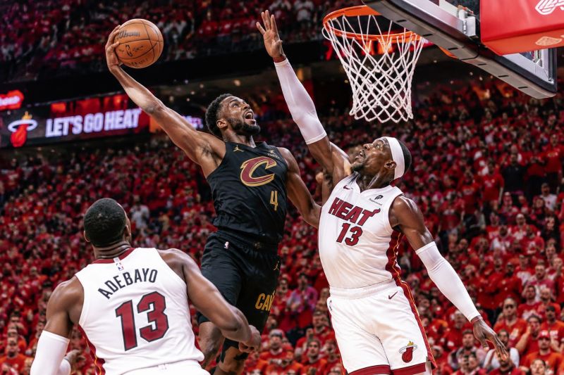 12月14日 NBA常规赛 热火vs骑士 赛前预测:骑士客场更稳 推荐比分 108-102