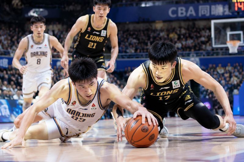 同曦主场迎广厦:防反对决,比分或卡在1-2球之间
