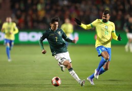 （外代二线）足球——世预赛：巴西队不敌玻利维亚队