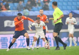 过程惊险无碍3分到手，中超前三排名不变，海港蓉城申花继续保持队形