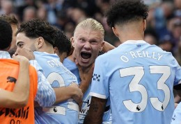 哈兰德双响，唐纳鲁马神扑，曼城大胜曼联