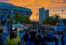 2025中网“破圈”：第二现场“引爆”文商旅体消费