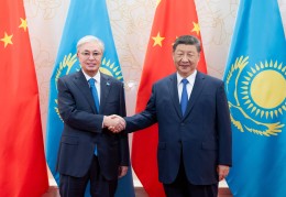 上合组织天津峰会丨习近平会见哈萨克斯坦总统托卡耶夫