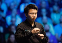 周跃龙闯入斯诺克英格兰公开赛决赛