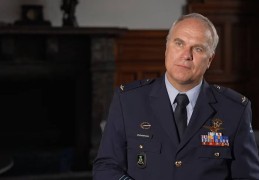 荷兰国防军总司令炒作“中国威胁论”，警告澳大利亚对中国别天真