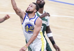 （体育）篮球——NBA常规赛：雄鹿胜勇士