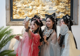 免签裂变：“下班就飞中国”的韩国人VS “拉动韩国GDP”的中国客