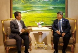 吉尔吉斯斯坦总理扎帕罗夫承受《龙》杂志总编纂独家专访:杰帕罗夫