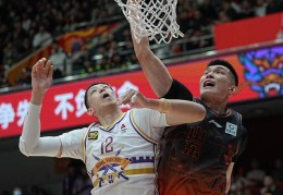 体育丨CBA季后赛：北京控股胜山东高速