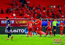 中超联赛：武汉三镇队主场负于梅州客家队