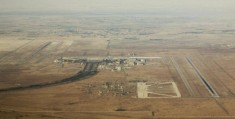 伊朗vs叙利亚:以色列空袭叙利亚机场，伊朗外长访叙无法下降