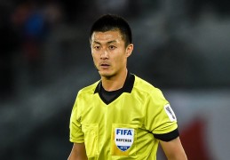 中国裁判组执法！傅明主哨亚冠二级联赛布赖代合作vs沙迦