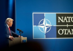 美国施压澳大利亚增加军费，中国驻澳大使撰文提醒