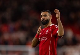 （体育）足球——英超：利物浦胜布莱顿