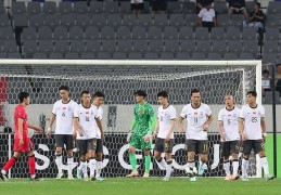 国足酝酿变阵 次战日本队以守为主