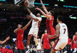 杨瀚森未登场 热火136-131胜开拓者