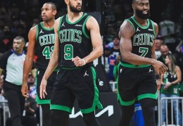 NBA真变了！常规赛和季后赛完全不是一种篮球！