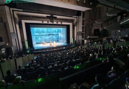 北京京剧院新编京剧《齐白石》亮相第十九届中国戏剧节