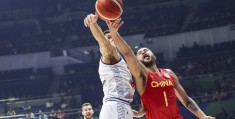188篮球比分:篮球世界杯 | 李凯尔形态欠安 中国男篮大比分不敌塞尔维亚队