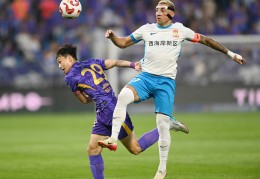 （体育）足球——中超：天津津门虎平青岛西海岸