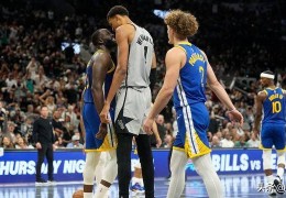 火药味，马刺队的文班亚马和勇士队的格林在一次争执后发生口角