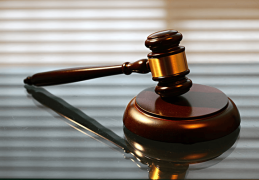 男子酒后将路过女子拖至玉米地强奸，并令其窒息而死！判死刑