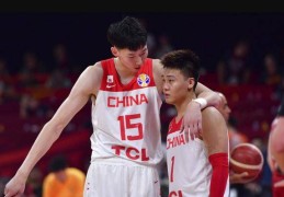 赵睿回应加盟北京男篮：非常开心 周琦欢迎+新疆男篮送祝福
