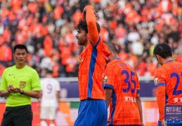 体育｜中超联赛：山东泰山胜天津津门虎