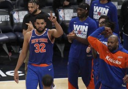 NBA季后赛｜唐斯末节砍下20分 尼克斯客场上演大逆转