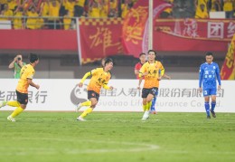 （体育）足球——2025/2026四川省城市足球联赛开幕