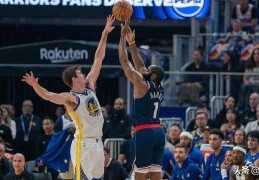 明牌，科尔认为勇士队大胜快船队的“秘诀”在于他大胆的战术安排