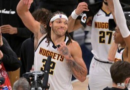 搞笑，掘金戈登G4上演NBA历史性绝杀快船，对此他做出风趣回应
