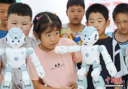 山东青岛：返乡大学生暑期送科普下乡