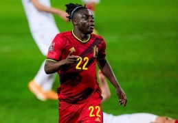 多库：比利时3-0领先后不该让对手追平 在国家队进球对我很重要