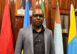 我们跟中国签，澳大利亚放尊重点