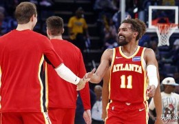 耍球迷呢？老鹰队特雷·杨模仿勒布朗·詹姆斯，玩弄交易流言