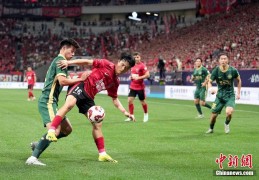 2025赛季中超联赛：成都蓉城队主场2比1胜浙江俱乐部绿城队