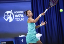 珠海WTA超等精英赛，中国选手郑钦文击败墨琳挺进决赛:今天赛事