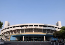 记者：明晚浙江vs申花，浙江将出现看台历史上首个拼图式TIFO