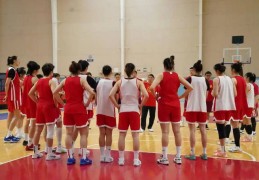 女篮亚洲杯 | 宫鲁鸣：中国女篮尊重每一个对手