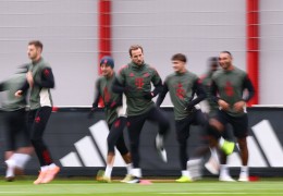 （外代二线）足球——欧冠联赛：拜仁慕尼黑赛前备战