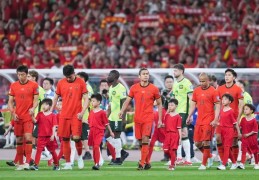 国足又输了！主场0比2不敌澳大利亚