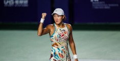 塞尔维亚女篮:【广州国际女子网球公开赛】闯入女单决赛，王曦雨迎来大打破