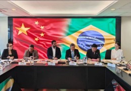 孔令俊率团访问巴西阿根廷