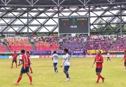 四川省城市足球联赛｜南充队客场4：0胜巴中队，首粒进球来自38岁民警