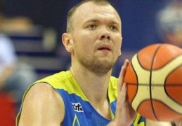 乌克兰出名篮球运发动在俄乌抵触空袭中丧生 其子被誉为欧洲新秀:欧洲篮球