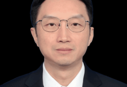 中央组织部决定：陈辉职务调整