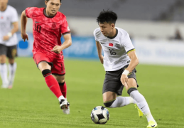 东亚杯|中国男足VS日本队首发阵容出炉，久尔杰维奇变阵541