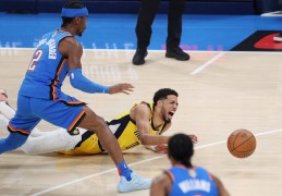 NBA大结局揭晓：雷霆成功“抢七”力压步行者夺总冠军
