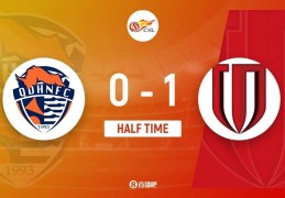 半场-牟鹏飞脚滑失误德尔加多笑纳大礼 成都蓉城1-0青岛海牛